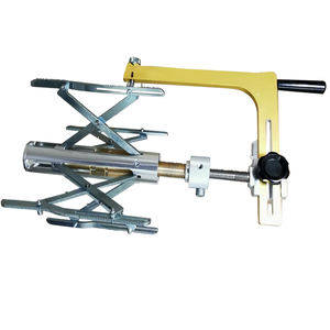Wet Saw Chipping Tile